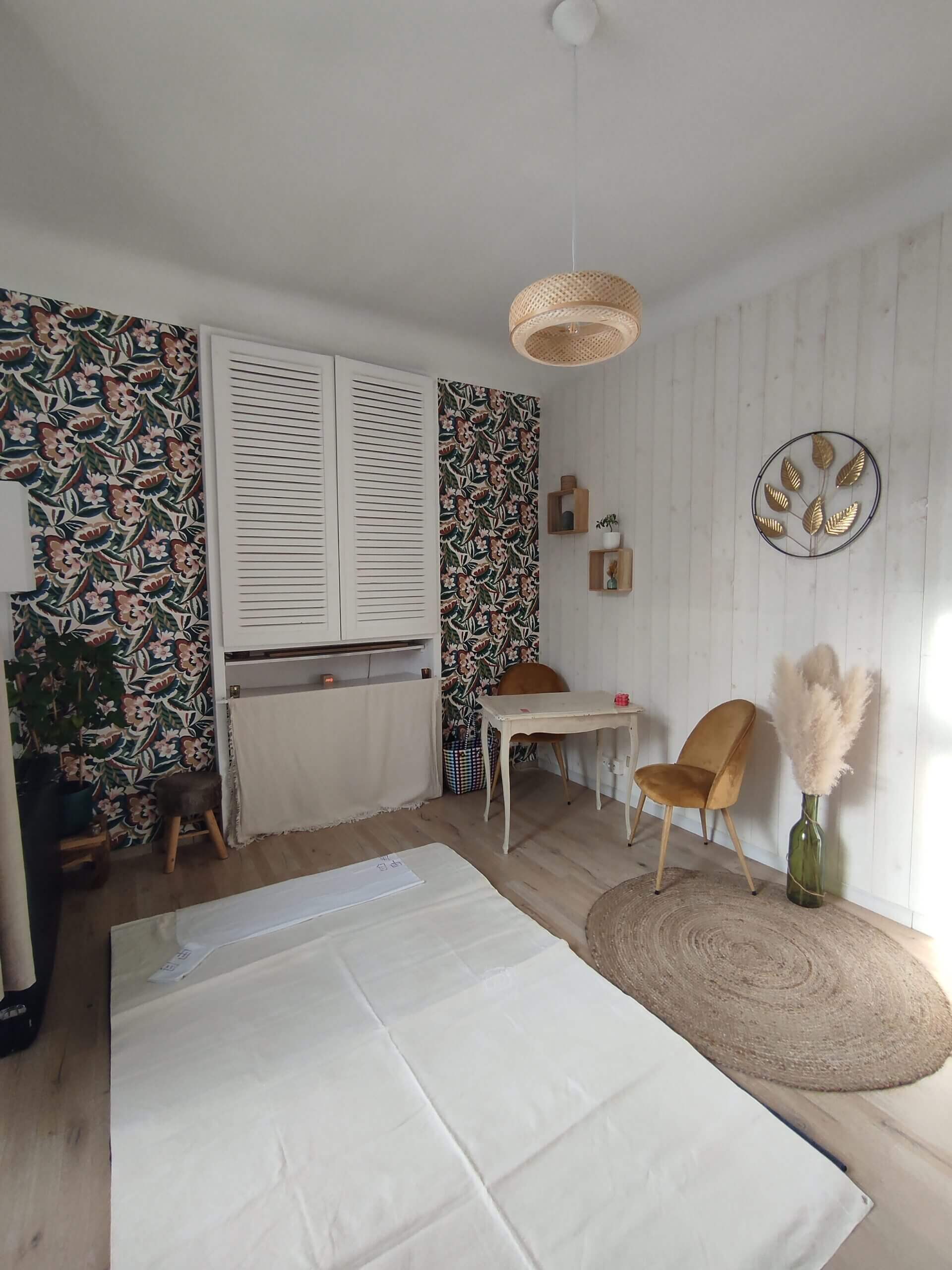 Intérieur du cabinet de shiatsu à Bayonne